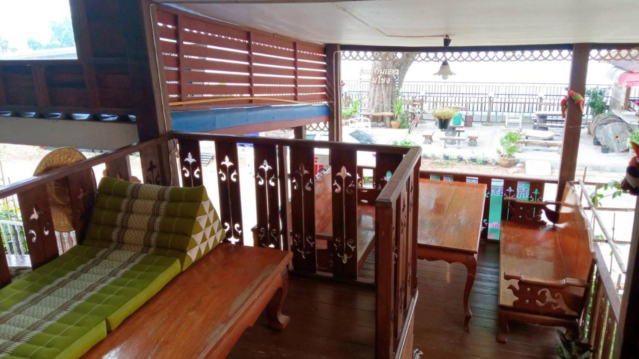 ไทยกันเอง ริมโขง Apartment Chiang Khan Luaran gambar